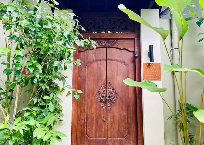 Villa Frangipani Kuning At Berawa *